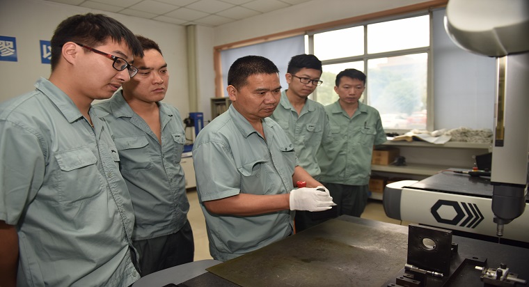 公司“質量月”活動有聲有色有成效    主題簽名將活動推向新高潮