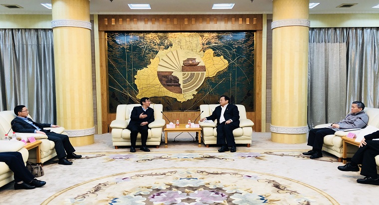 張兵會(huì)見(jiàn)長(zhǎng)虹集團(tuán)黨委書(shū)記、董事長(zhǎng)趙勇一行